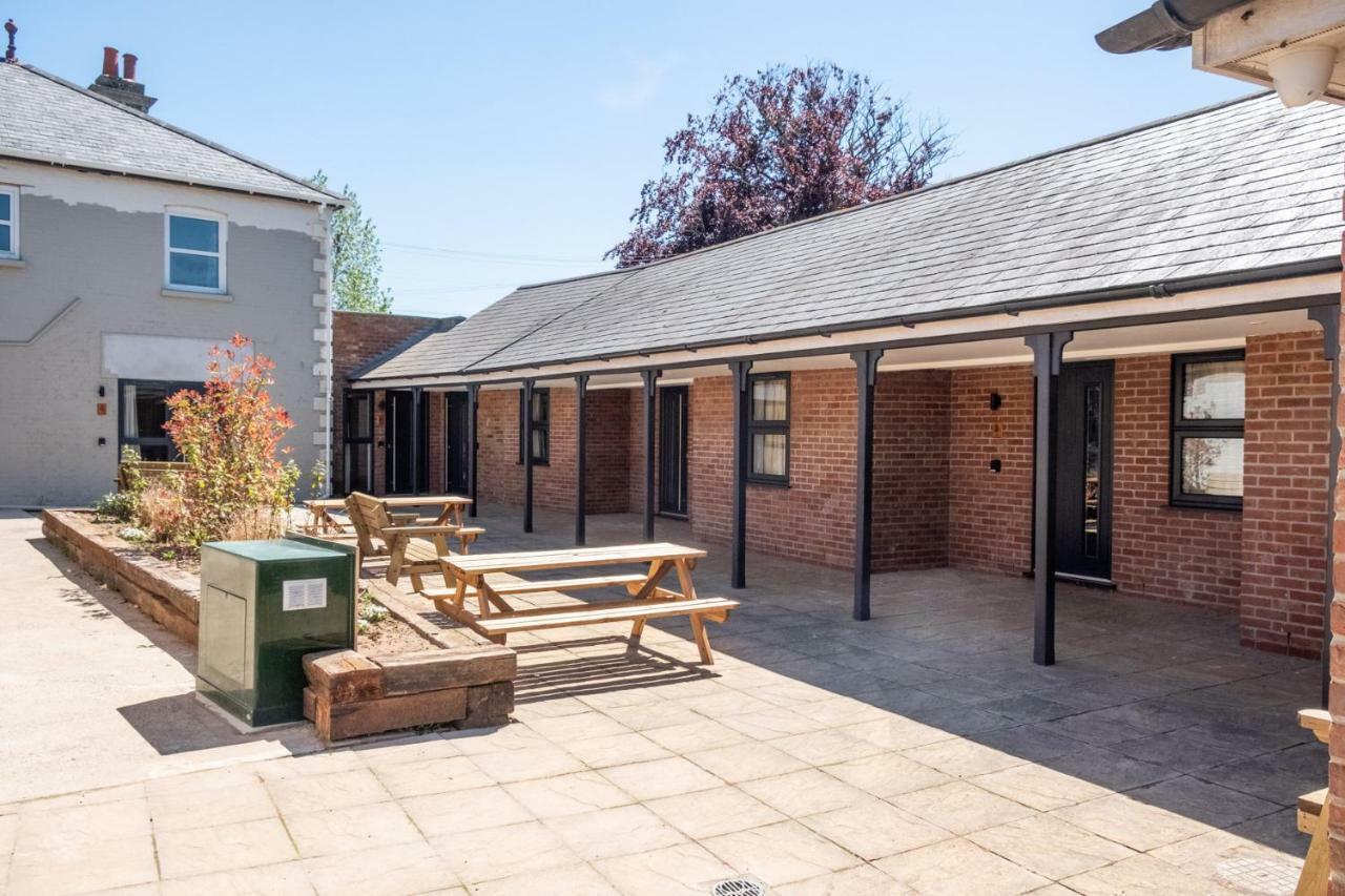Weeping Willow - Three Tuns Apartments, Pettistree, Wickham Market - By Aldeburgh Coastal Cottages Eksteriør bilde